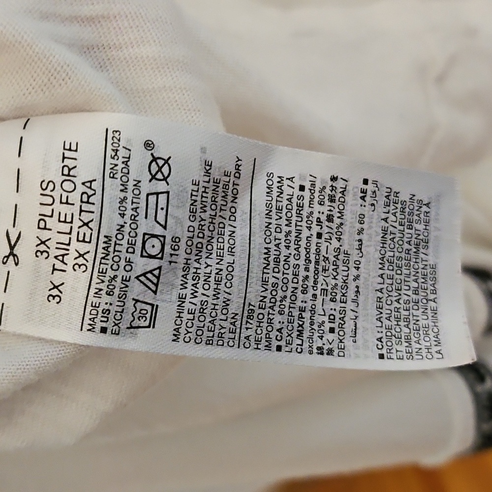 **Clearance** Women's Lightweight Summer Cotton Blend Sleeveless Top - Picture 9 of 9